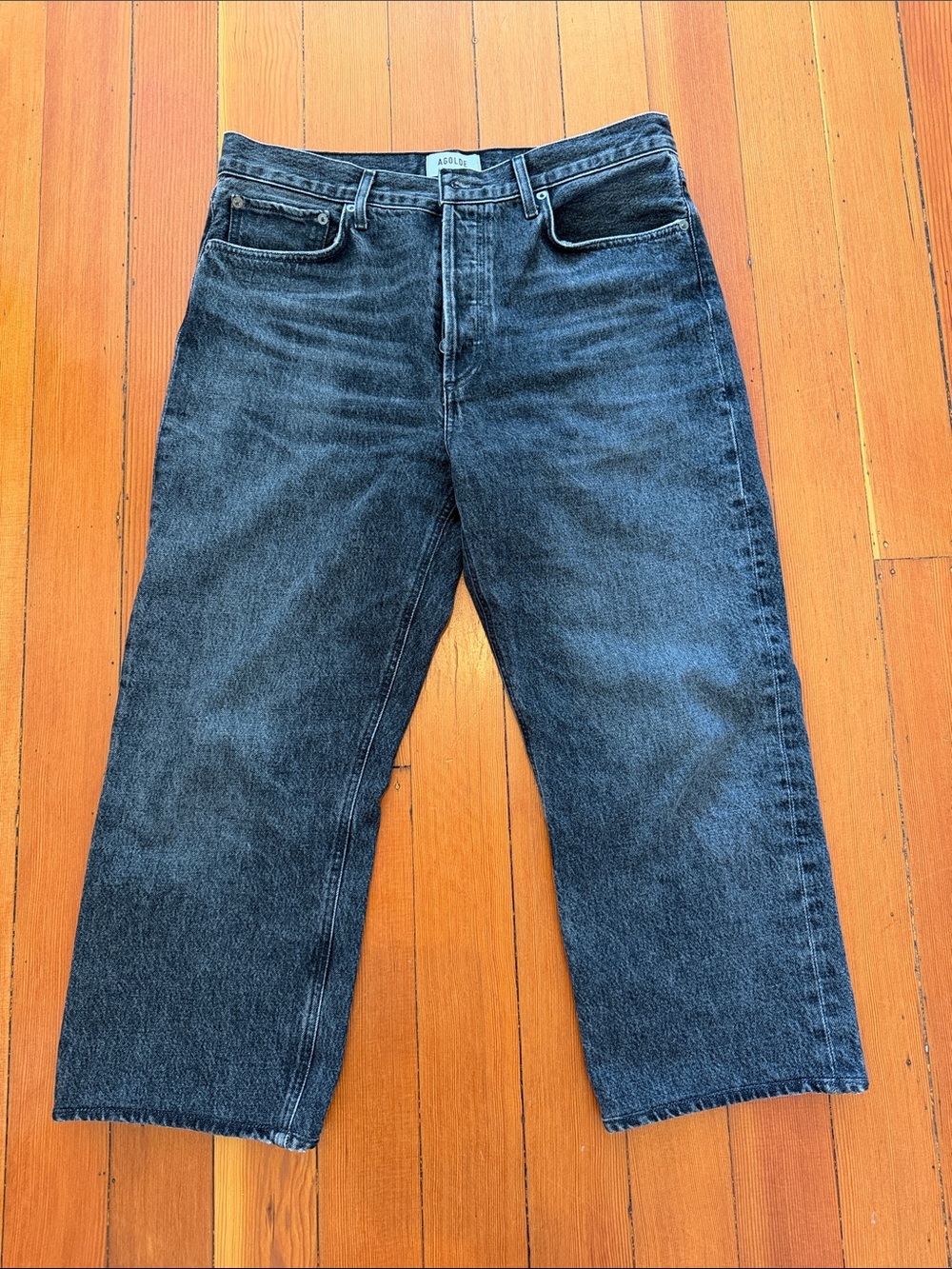 Agolde “Fran” Relaxed Straight Leg Cropped Black Jeans